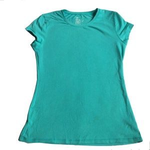 Gap 100% cotton green T-shirt